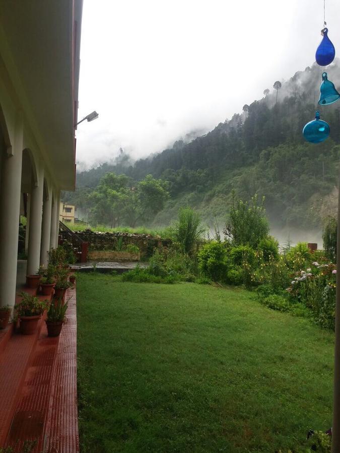 Hotel Anand Ganga Uttarkāshi Exterior foto